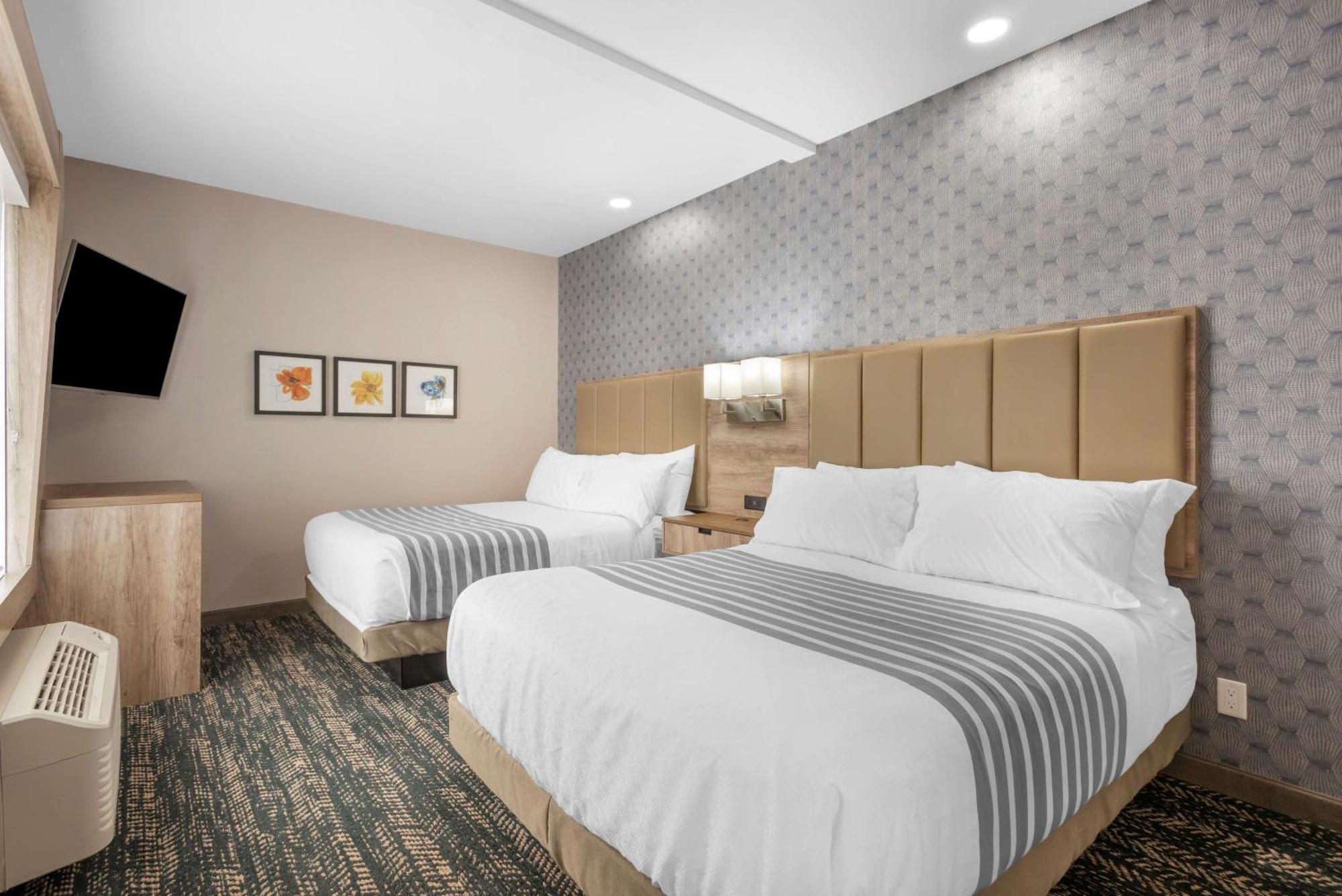 เบสต์ เวสเทิร์น พรีเมียร์ เอ็กเซกคิวทีฟ Hotel เมดิซีนแฮท ภายนอก รูปภาพ